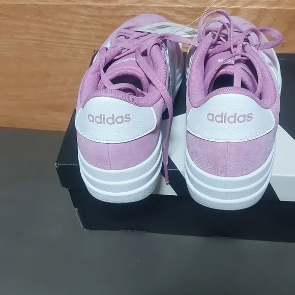 Adidas Women's Lavender and White Platform VL COURT BOLD Size 9 - Picture 4 of 6